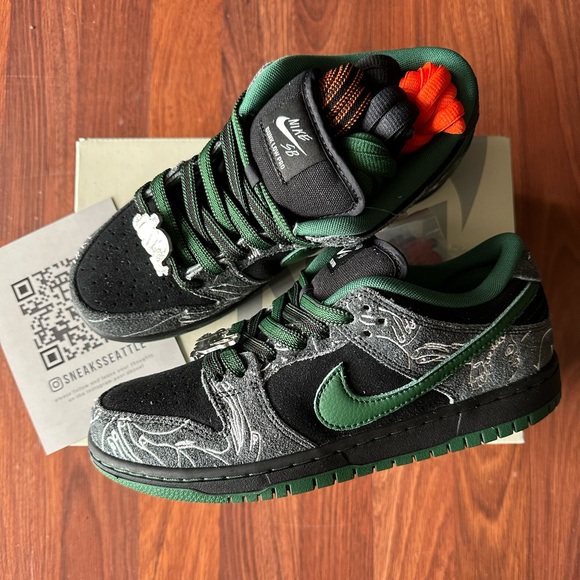 Nike SB Dunk Low There Skateboards Size 6.5M/8W HF7743-001 - Free & Fast Ship!